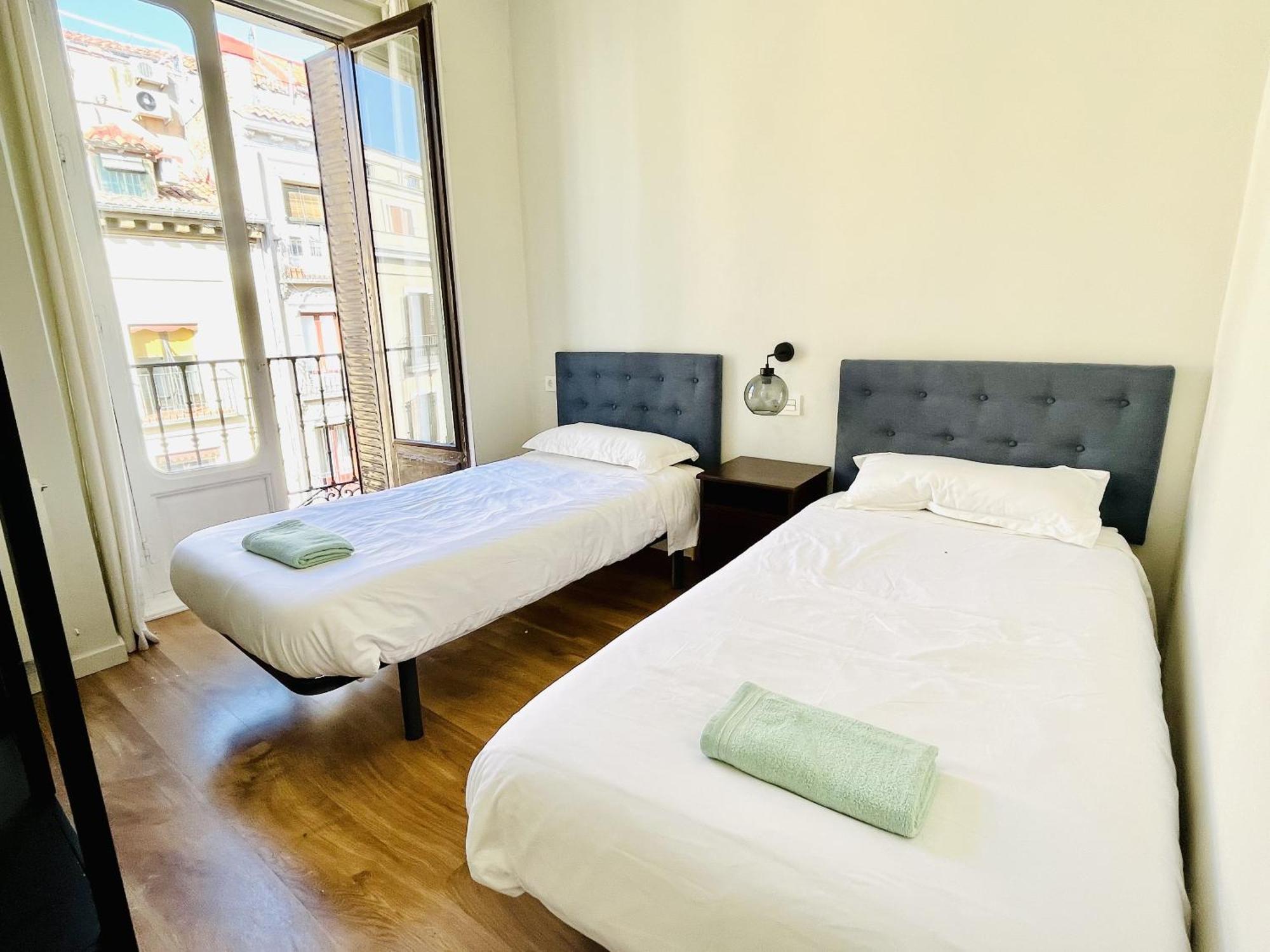 Dplace To Be - Luxury Apartment In Historic Center Madrid Bilik gambar