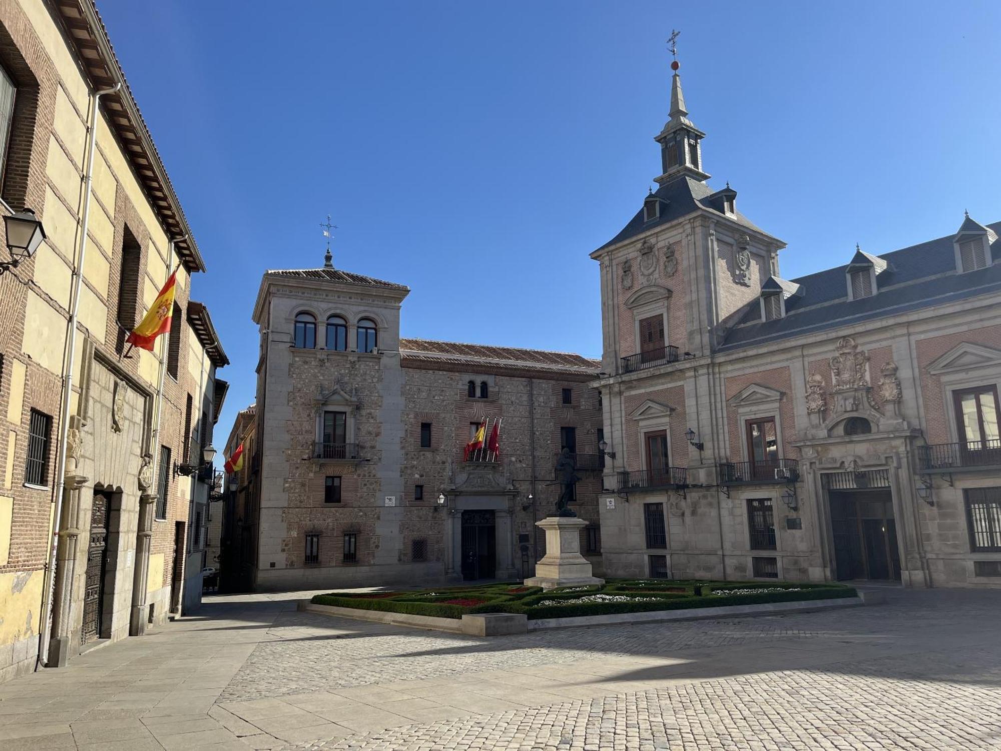 Dplace To Be - Luxury Apartment In Historic Center Madrid Luaran gambar