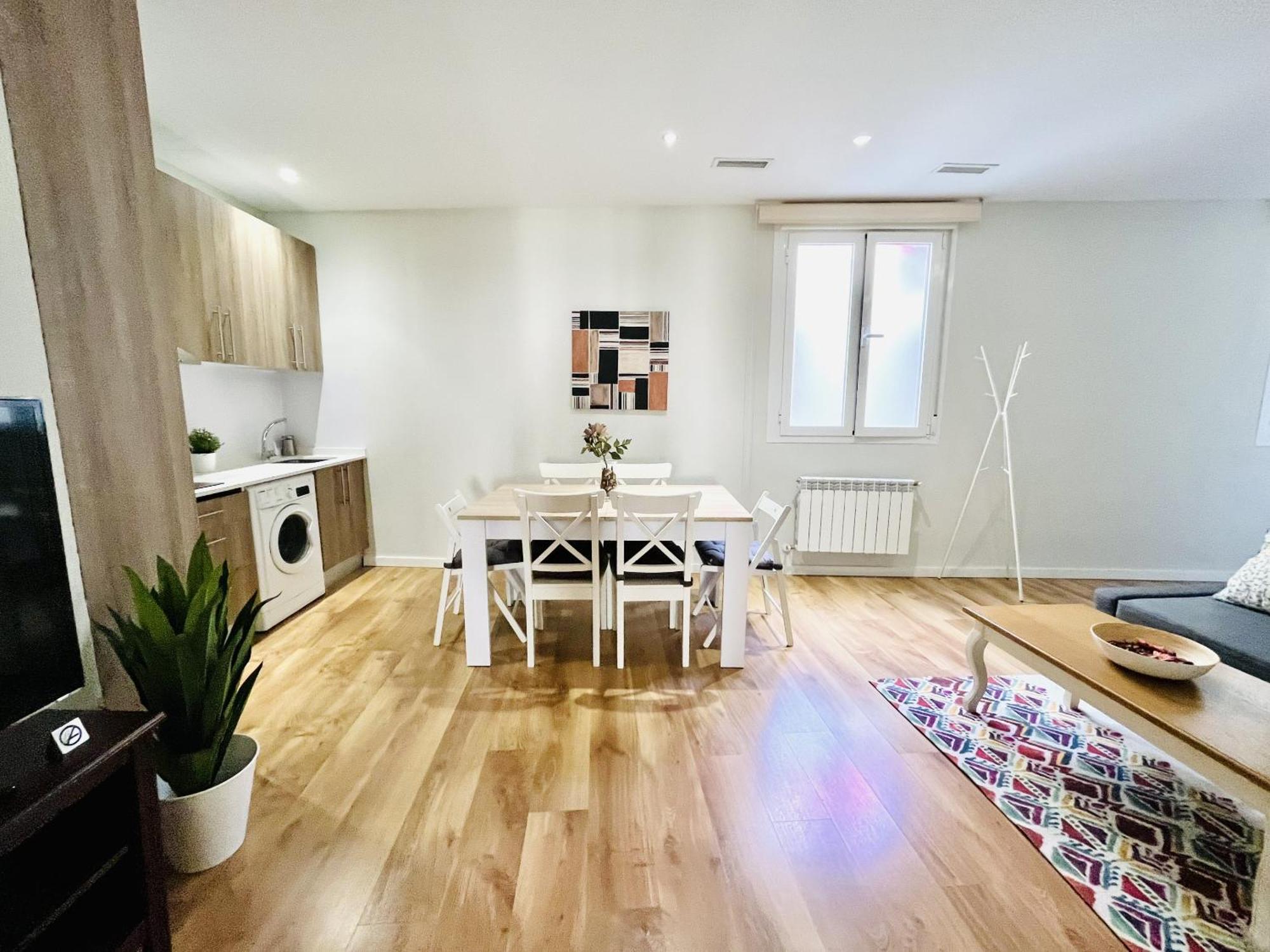 Dplace To Be - Luxury Apartment In Historic Center Madrid Bilik gambar