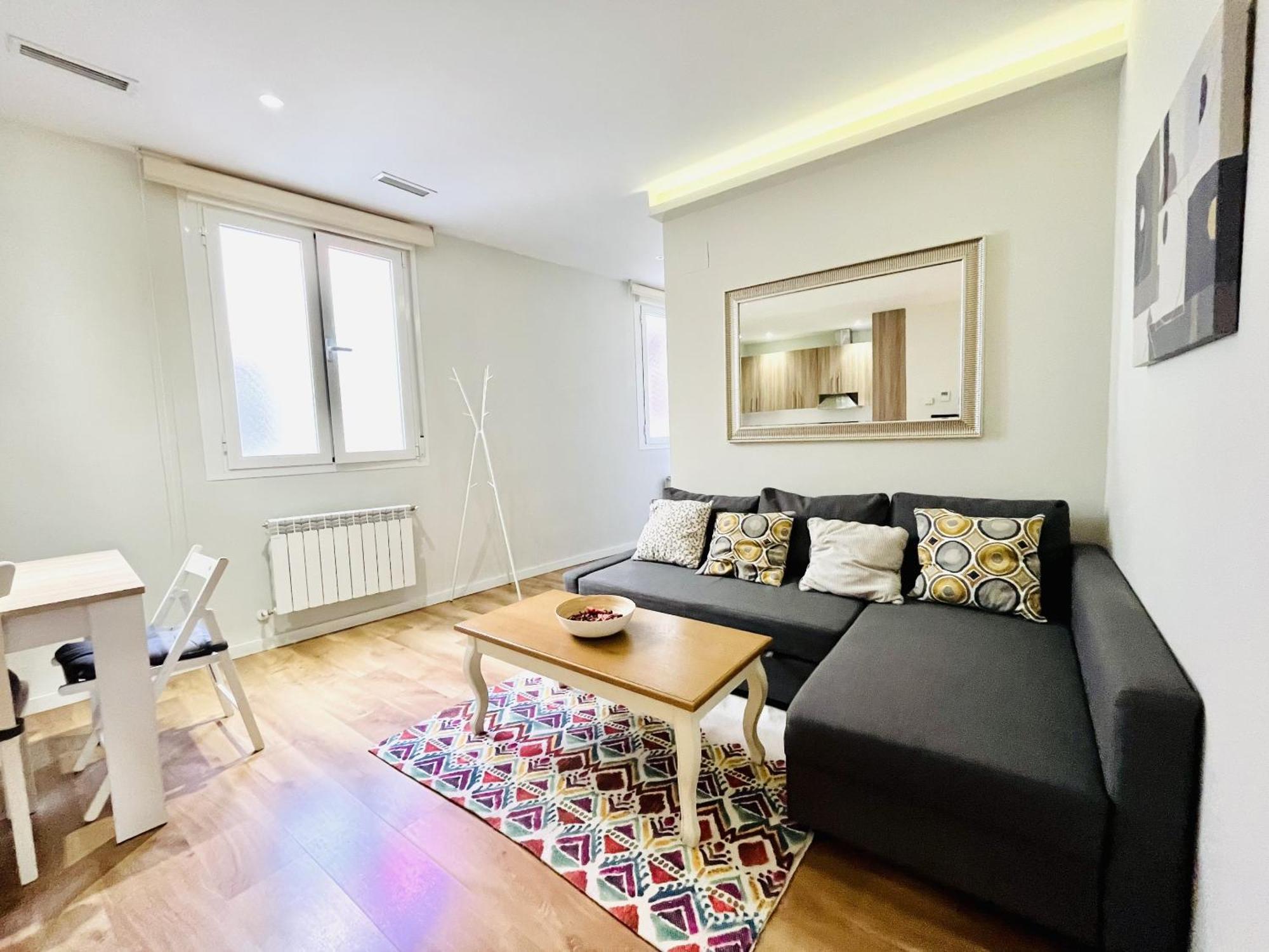 Dplace To Be - Luxury Apartment In Historic Center Madrid Bilik gambar